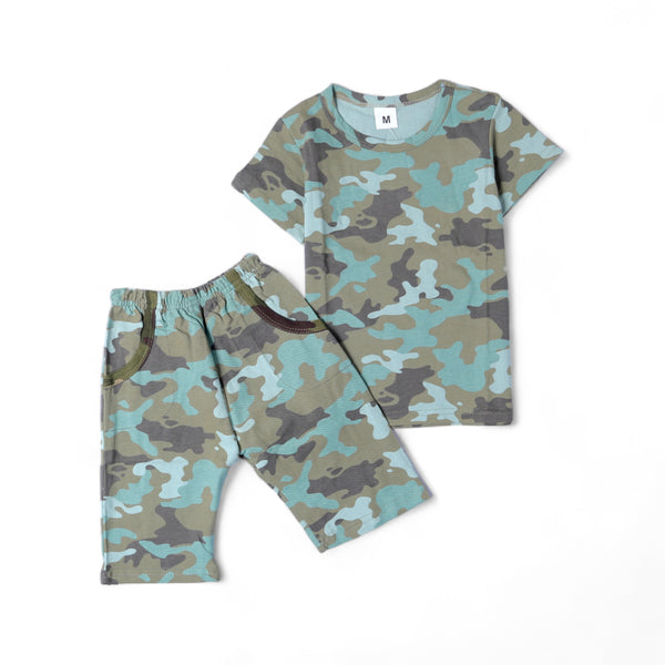 CAMOUFLAGE  T SHIRT & SHORTS
