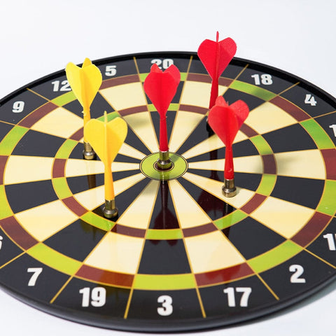 MAGNETIC DART BOARD