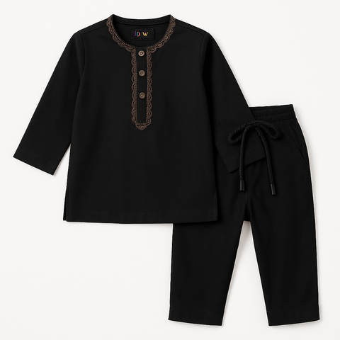Boys Black Kurta Pajama Set With Elegant Embroidery