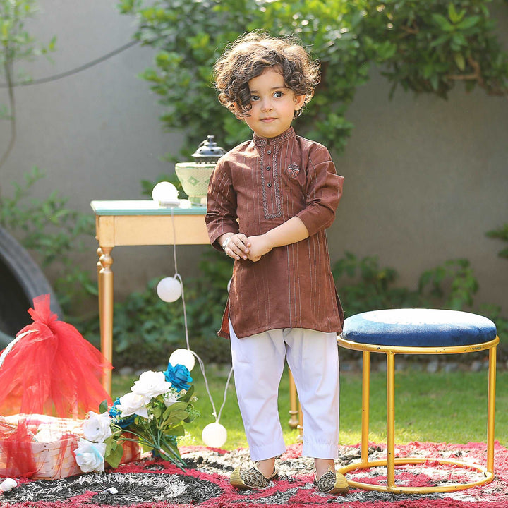 BOYS EMBROIDERED 2PCS SUIT 721